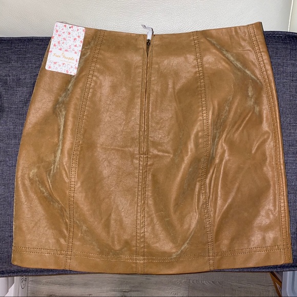 NWT FREE PEOPLE CHESTNUT LEATHER MINI SKIRT - Picture 6 of 7